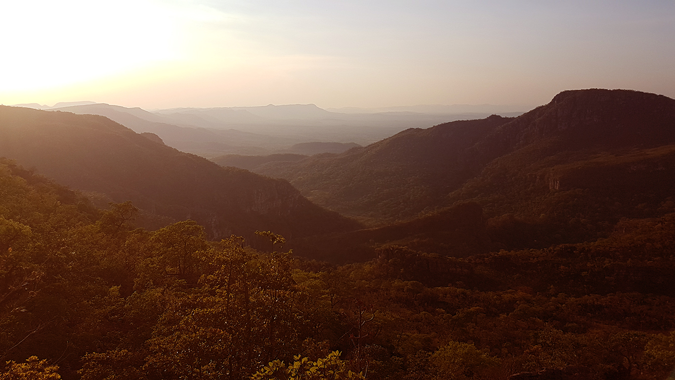 Mirante da Janela e Cachoeira do Abismo