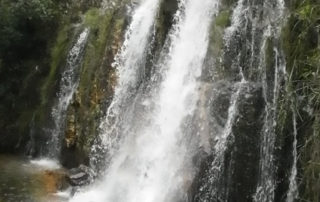 Cachoeira Véu da Noiva a última da trilha das cachoeiras dos Cristais